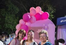 Concientización de cáncer de mama en San Cristóbal