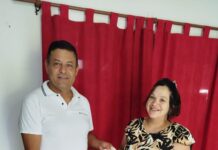 Otra familia de Helvecia recibe su bolsón de nacimiento