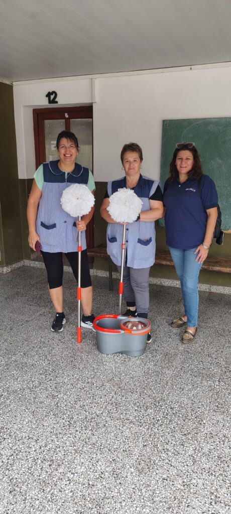 asistentes escolares