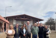 General López junto a los compañeros asistentes escolares de Villa Cañás y Rufino